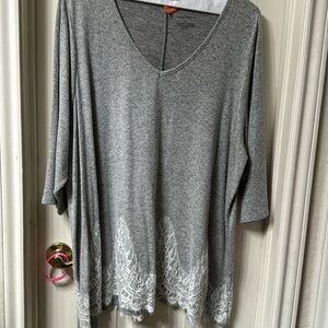 Lane Bryant blouse size 26/28 Very nice and comfortable